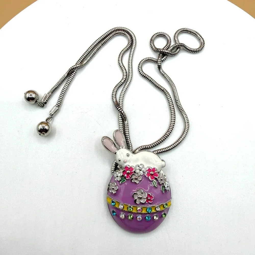 Purple Enamel Easter Bunny Egg Rhinestone Pendant Bolo Necklace Silver Tone